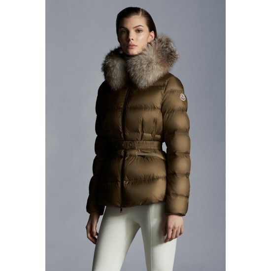 2022 MONCLER Boed Fur Collar Short dunjacka Dams Waist Down Puffer Coat Vinterjacka Natural Camel Beige