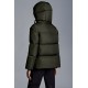 2022 Moncler Asaret Short Hooded dunjacka Dam Down Puffer Coat Vinterjacka Dark Army Grön