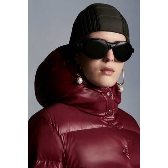 2022 Moncler Bardanette Short dunjacka Dam Down Puffer Coat Vinterjacka Garnet Röd