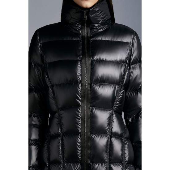 2022 Moncler Bellevalia Parka Long dunjacka Dam Down Puffer Coat Vinterjacka Svart