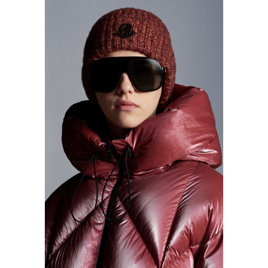 2022 Moncler Frele Short Hooded dunjacka Dam Down Puffer Coat Vinterjacka Cherry Rosa