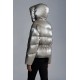 2022 Moncler Frele Short Hooded dunjacka Dam Down Puffer Coat Vinterjacka Light Grå