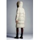 2022 Moncler Marrionnier Parka Hooded Long dunjacka Dam Down Puffer Coat Vinterjacka Silk Vit