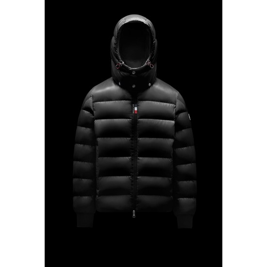 2022 Moncler Cuvellier Kort Dunjacka Herr Puffer Dunrock Vinterjacka Svart