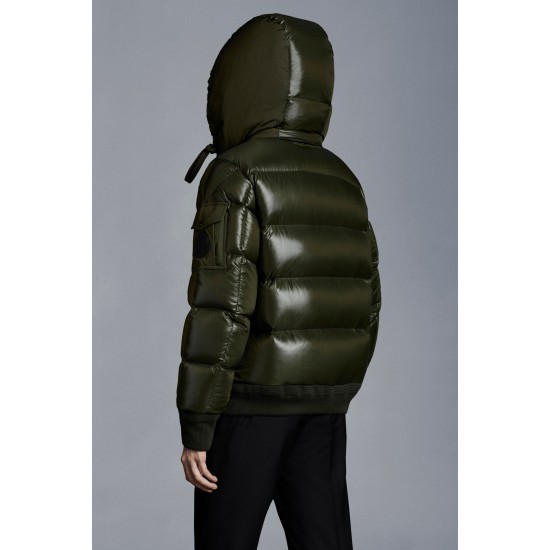 2022 Moncler Deschamps Kort Dunjacka Herr Zip Up Hooded Dunrock Vinterjacka Army Grön