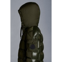 2022 Moncler Deschamps Kort Dunjacka Herr Zip Up Hooded Dunrock Vinterjacka Army Grön