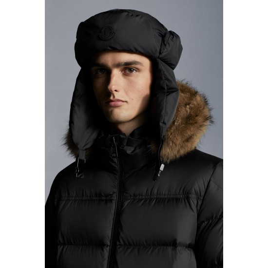 2022 Moncler Marque Kort Dunjacka Herr Fur Hooded Puffer Dunrock Vinterjacka Svart