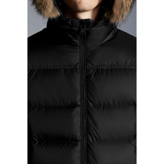 2022 Moncler Marque Kort Dunjacka Herr Fur Hooded Puffer Dunrock Vinterjacka Svart