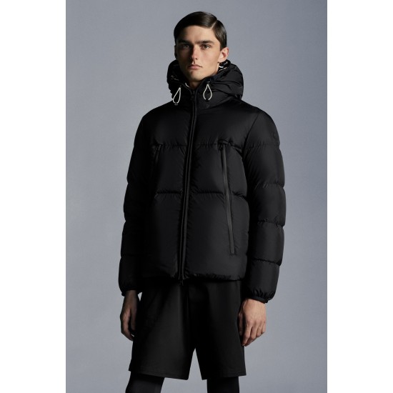 2022 Moncler Montcla Dunjacka Herr Hooded Puffer Dunrock Vinterjacka Kort Svart