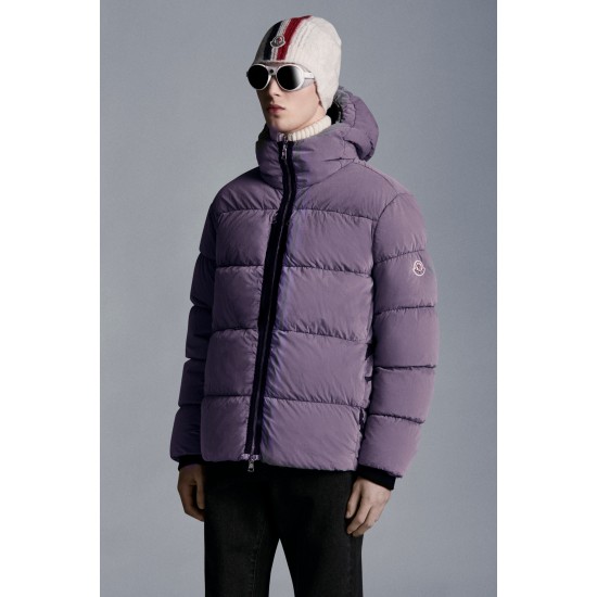 2022 Moncler Paviot Kort Dunjacka Hooded Herr Dunrock Vinterjacka Shocking Lila