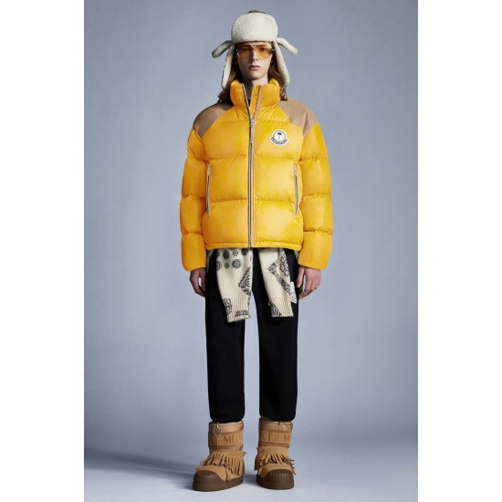 8 MONCLER PALM ANGELS Kelsey Kort Dunjackor Herr Dunrock Vinterjackor Mustard Gul