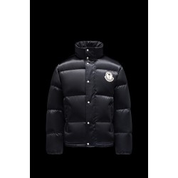 8 MONCLER PALM ANGELS Yountville Kort Dunjackor Herr Dunrock Vinterjackor Svart