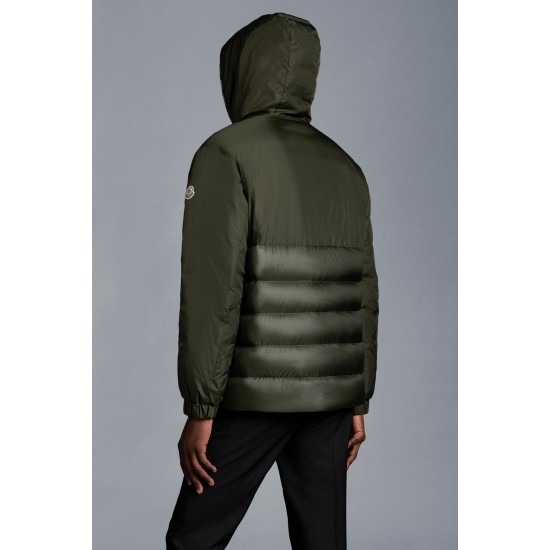 MONCLER Laurain Kort Dunjacka Herr Hooded Puffer Dunrock Vinterjacka Army Grön